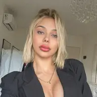 cynthiadelacourt